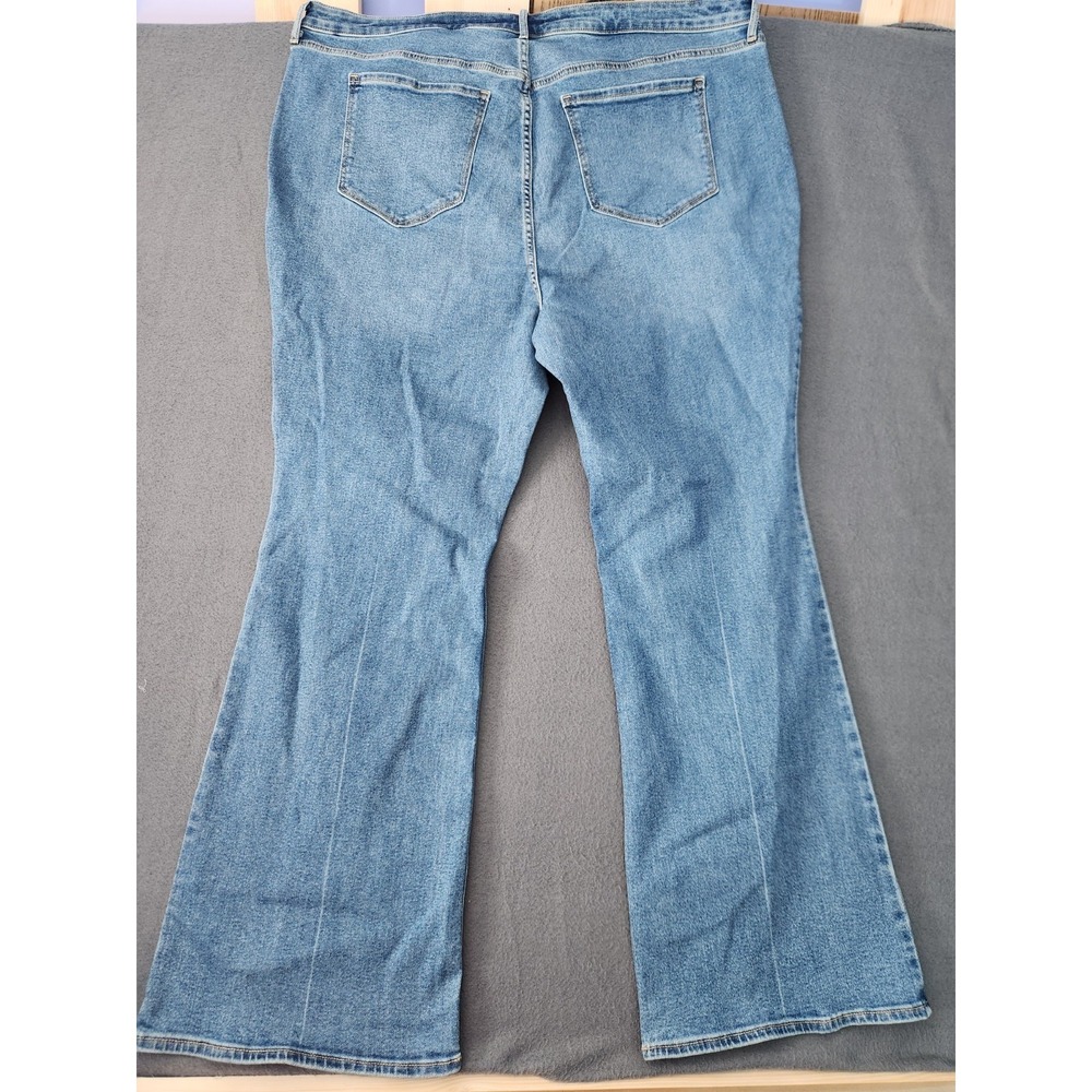 Old Navy Higher High-Rise Flare Jeans Plus Sz 24 Blue Denim Boho Festival NWT - Picture 13 of 13